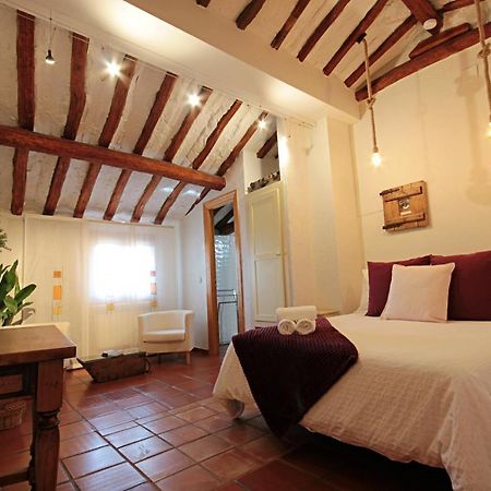 Domitila Rooms Clavijo Exterior photo