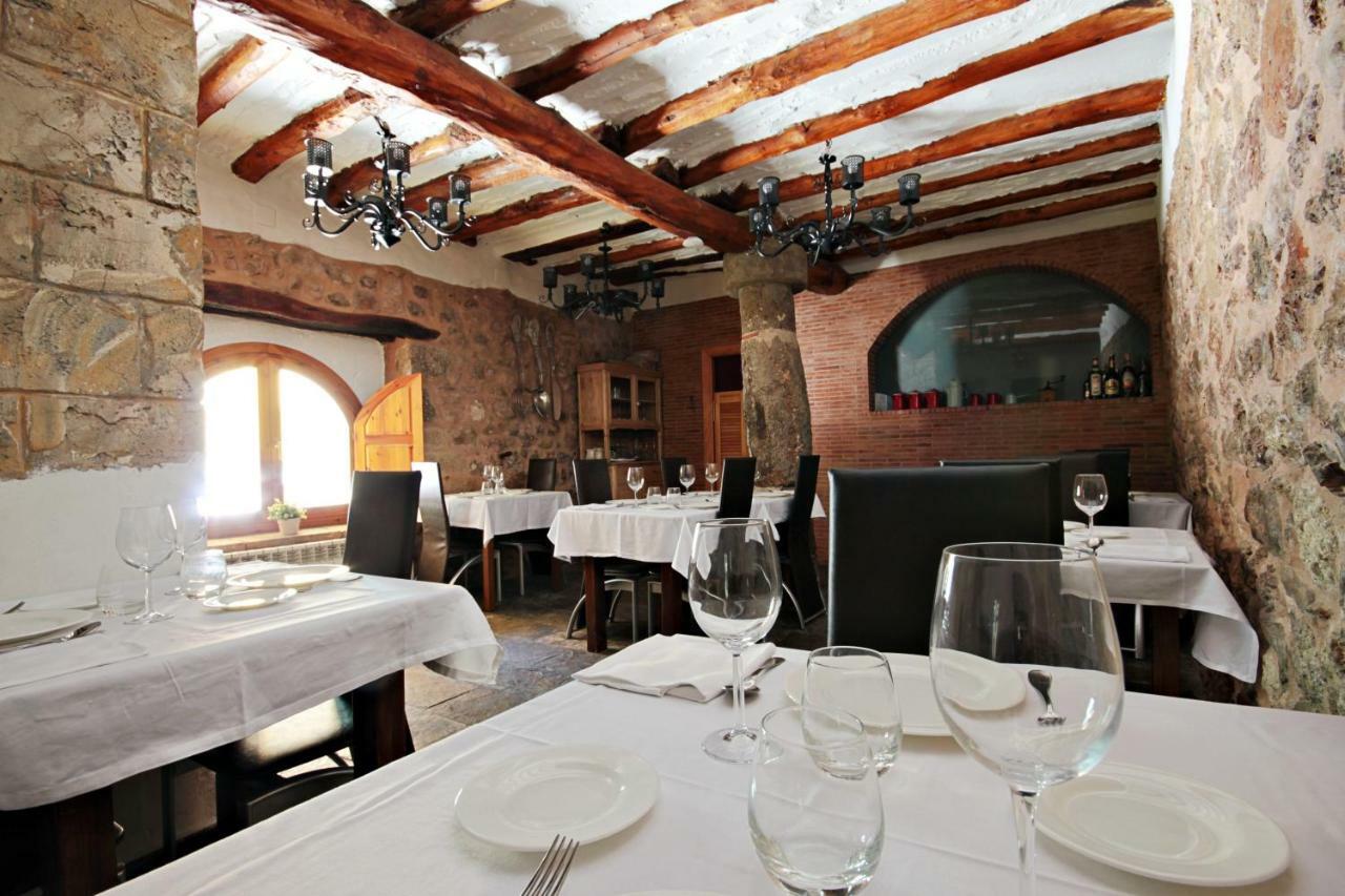 Domitila Rooms Clavijo Exterior photo